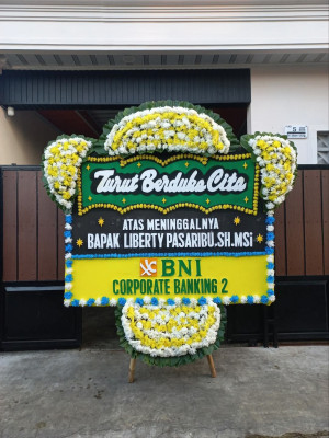 Papan Bunga Duka di Pondok Ranggon
